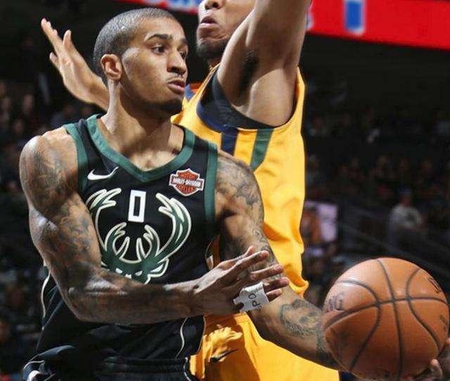 标赛上的二 标赛上的二